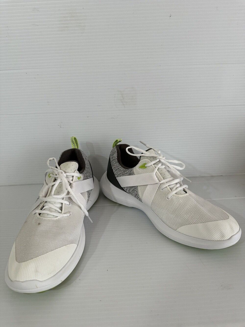 FootJoy FJ Flex Spikeless Golf Shoes Lace Up White Gray 56101S Mens Size 7.5m US